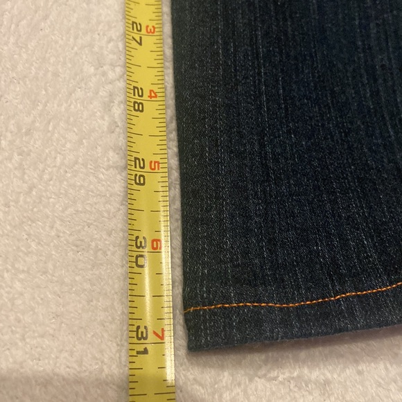 NYDJ TUMMY TUCK JEANS Premium Denim Size 6 Blue Jeans Made In USA - Picture 8 of 11